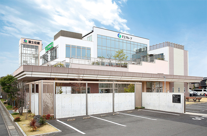 富士住建は、本社を埼玉県上尾市に置く、注文住宅の建築をする会社です。